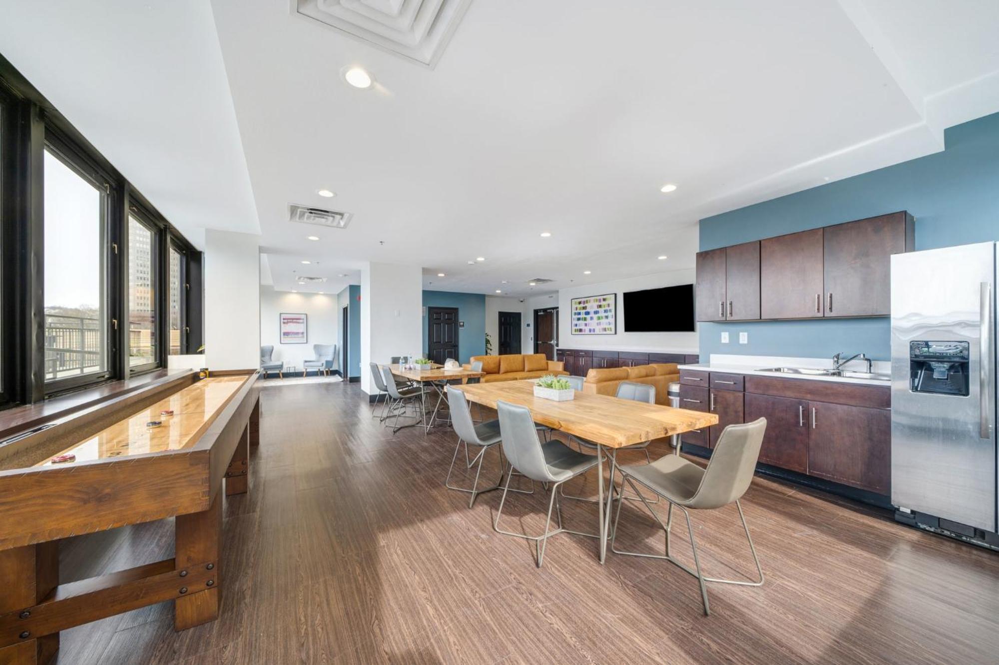 Vibrant Luxury Prime Location 24-7 Onsite Parking Gym Lounge Apartment Pittsburgh Bagian luar foto